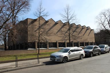 St. Johannes der Täufer, Catholic University Hospital Church