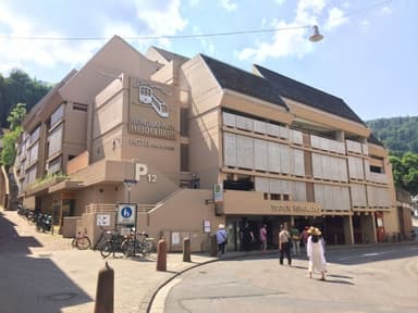 Kornmarkt Parking Garage