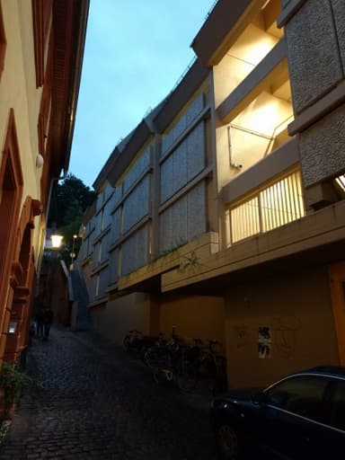 Kornmarkt Parking Garage