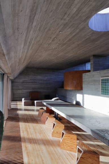 Van Wassenhove House