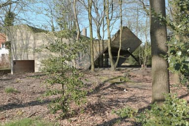 Van Wassenhove House