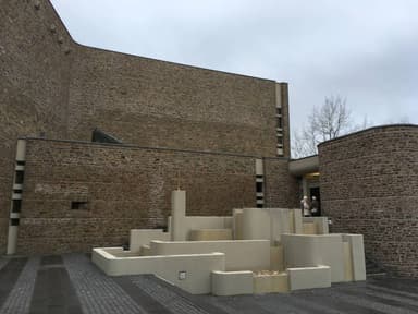 Adoration Church (Anbetungskirche)