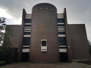 Holy Cross Church (Heilig-Kreuz-Kirche)