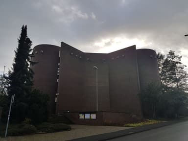 Holy Cross Church (Heilig-Kreuz-Kirche)