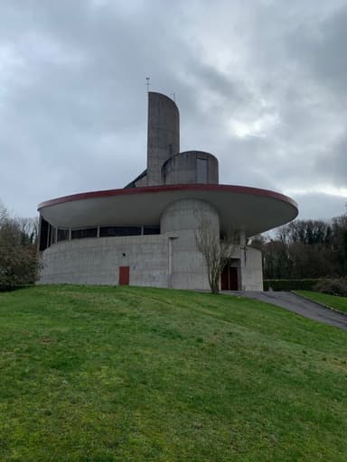 Eglise Sainte Jeanne d'Arc