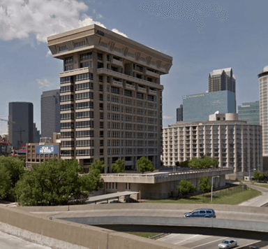 Pet Milk Building (today: Pointe 400 Luxury Apartments)