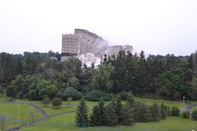 Sir John Carling Building