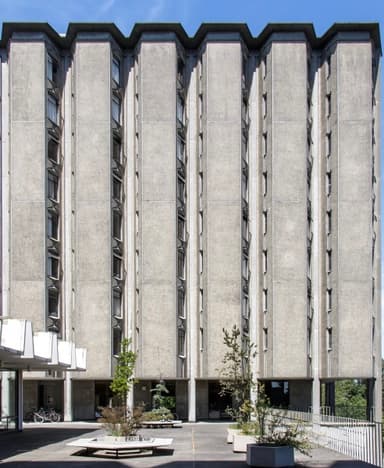 Haggett Hall, University of Washington