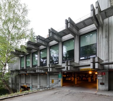 McMahon Hall, University of Washington