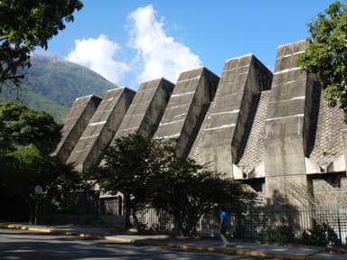 Iglesia San Juan Bosco