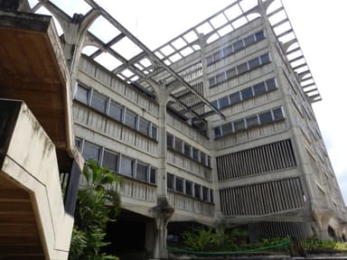 Offices of the Municipality of Girardot (Alcaldía de Girardot)