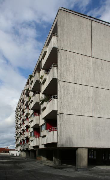 Apartment Building Berolina