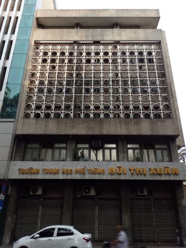 Bui Thi Xuan High School