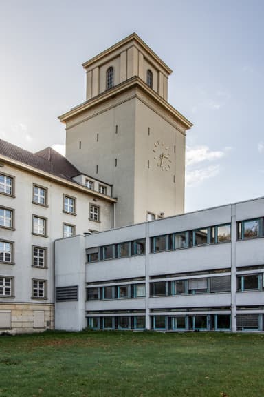 Tempelhof City Hall (Extension)