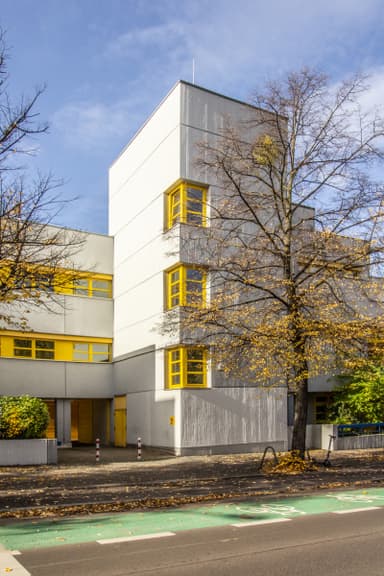 House of the Family (today: Family Center)