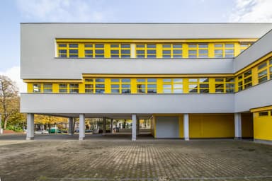 House of the Family (today: Family Center)