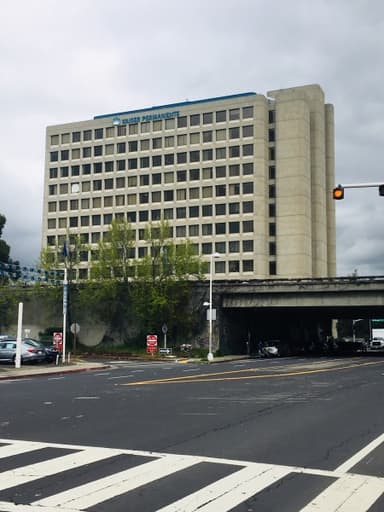 Mosswood Building (today: Kaiser Permanente Pediatrics Building)