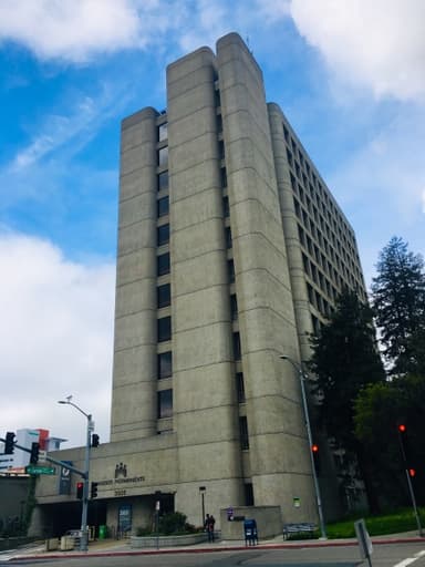 Mosswood Building (today: Kaiser Permanente Pediatrics Building)