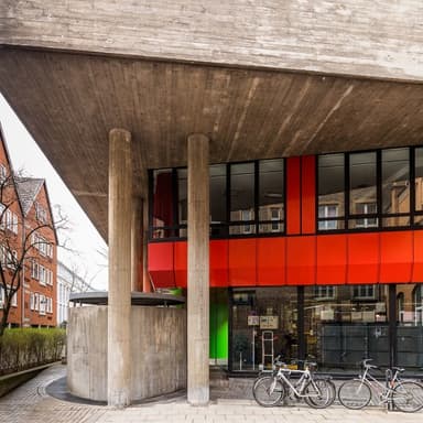 Staatliche Hochschule für Musik (today: Hochschule für Musik und Tanz)