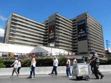 Centro Comercial Ciudad Tamanaco (Shopping Mall Tamanaco City)