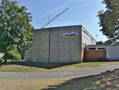 Sports Hall Elementary School Helfe