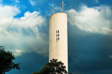 Church of the Holy Cross (Heiligkreuzkirche)