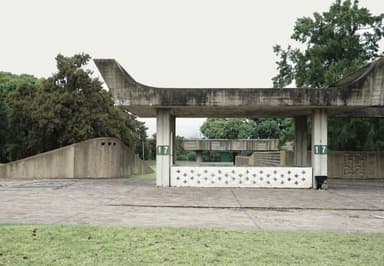Panteón Subterráneo (Underground pantheon), La Chacarita Cemetery