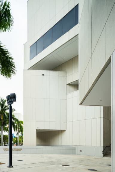 Miami Dade College (Wolfson Campus)