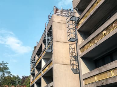 “Wohnanlage Höfter” (Residential Building)