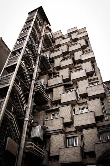 Laboratory and Residential Building on Hafez Street