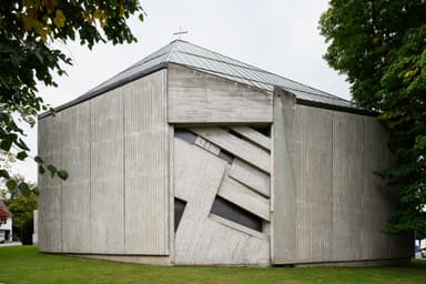 Catholic Mary, Queen of Peace Church