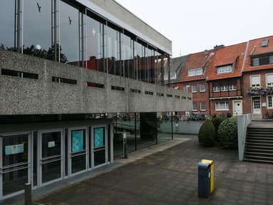 Lecture Hall H1, University of Münster