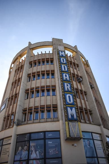 Modarom Fashion Mall