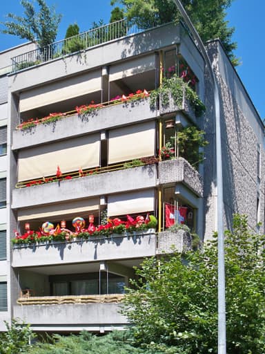 Residential Building Thoracker