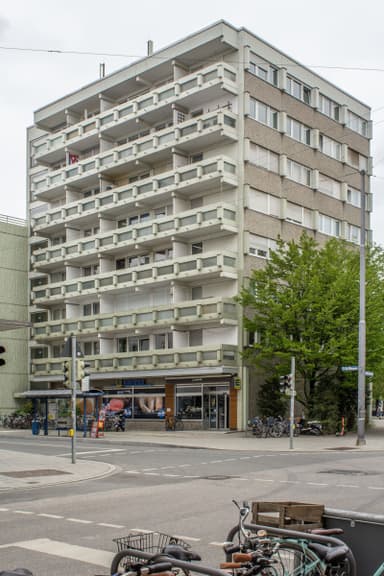 Residential Building Schellingstraße