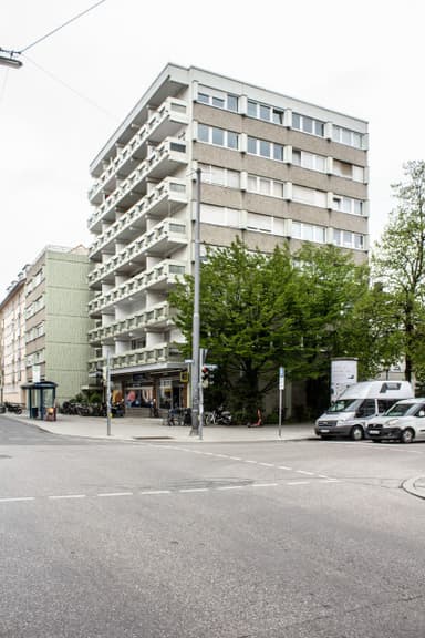Residential Building Schellingstraße