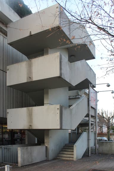 Residential and Commercial Building "Fuchsbau"