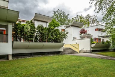 Terrace House Settlement