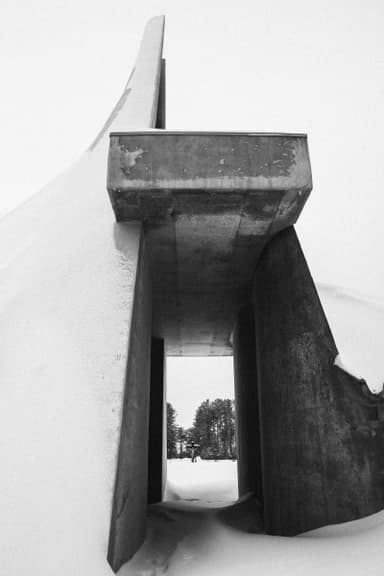 Évêques-de-Trois-Rivières Mausoleum