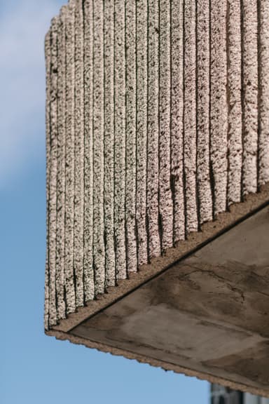 Elisabeth Luce Moore Library