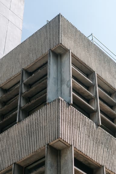 Elisabeth Luce Moore Library