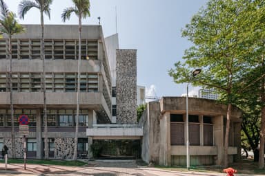 Elisabeth Luce Moore Library