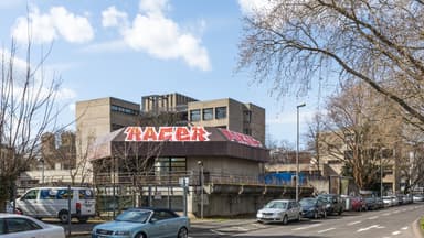 School Building (today: Abendgymnasium Köln and interim premises of Hansagymnasium)