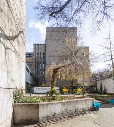 School Building (today: Abendgymnasium Köln and interim premises of Hansagymnasium)
