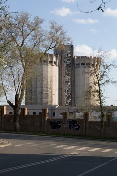 Samara Experimental Silo, The “Two towers”